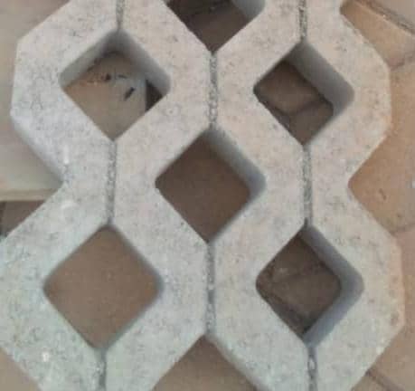 Double vibrated figure 8